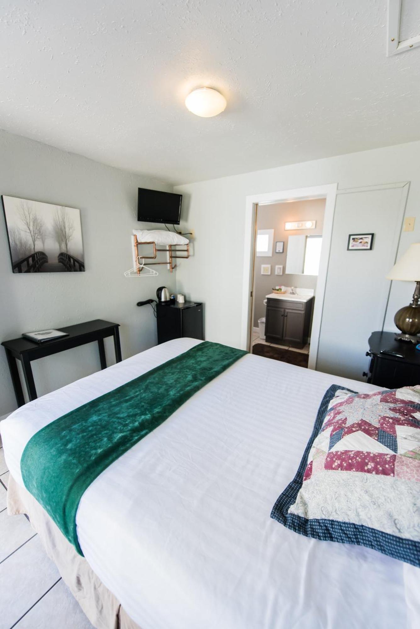 Riverwalk Inn Chelan Habitación foto